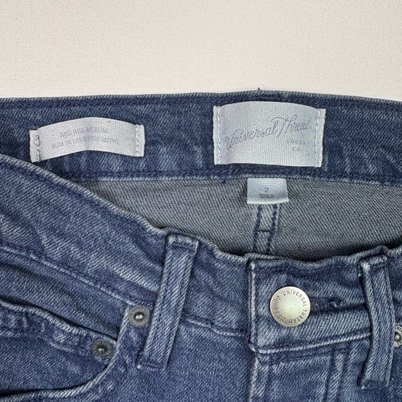 Universal Thread Mid Rise 80s Slim Jeans Size 2 Dark Wash NWT Stretch - Picture 7 of 11